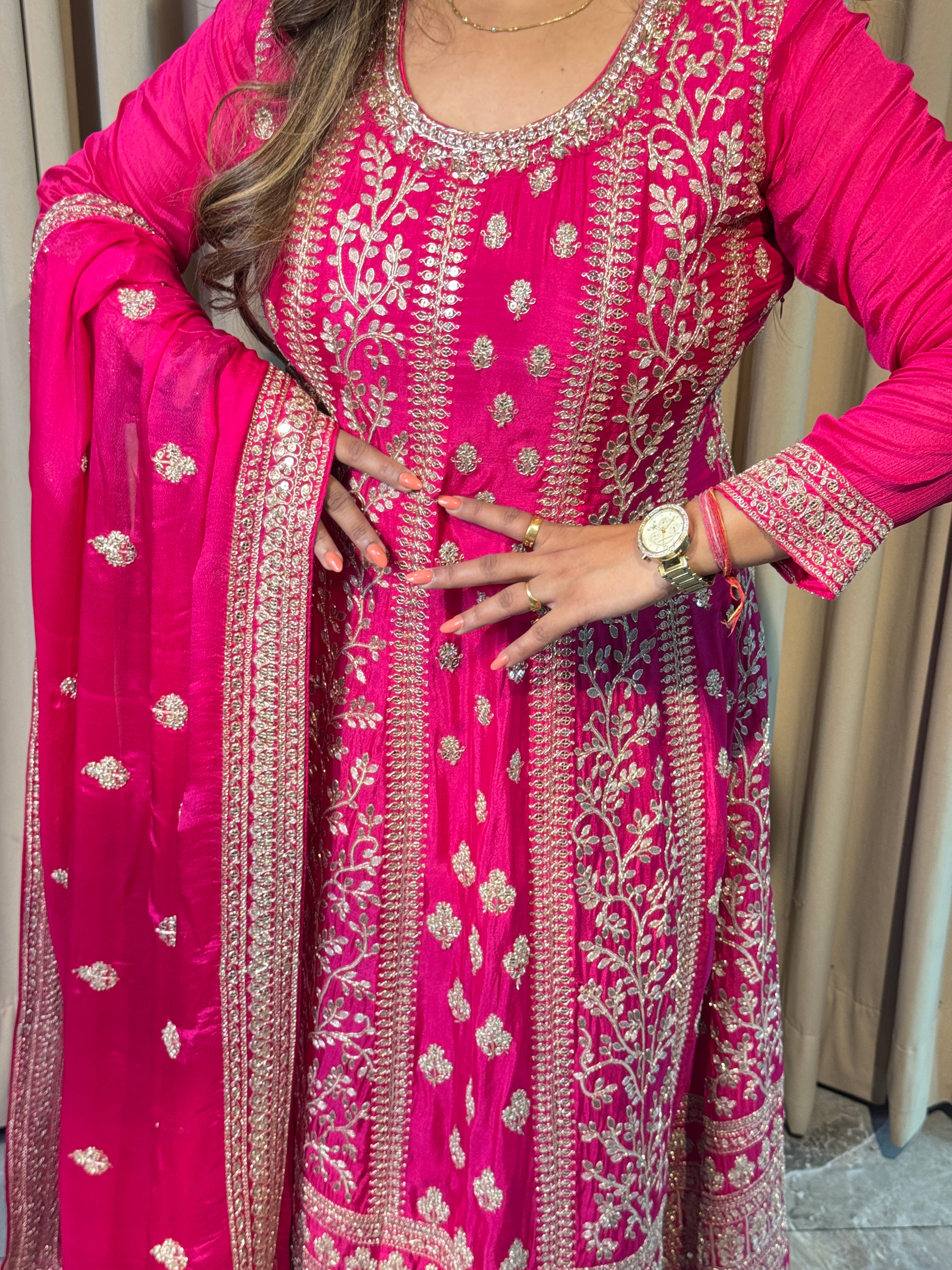 Rani Zari Royale Anarkali