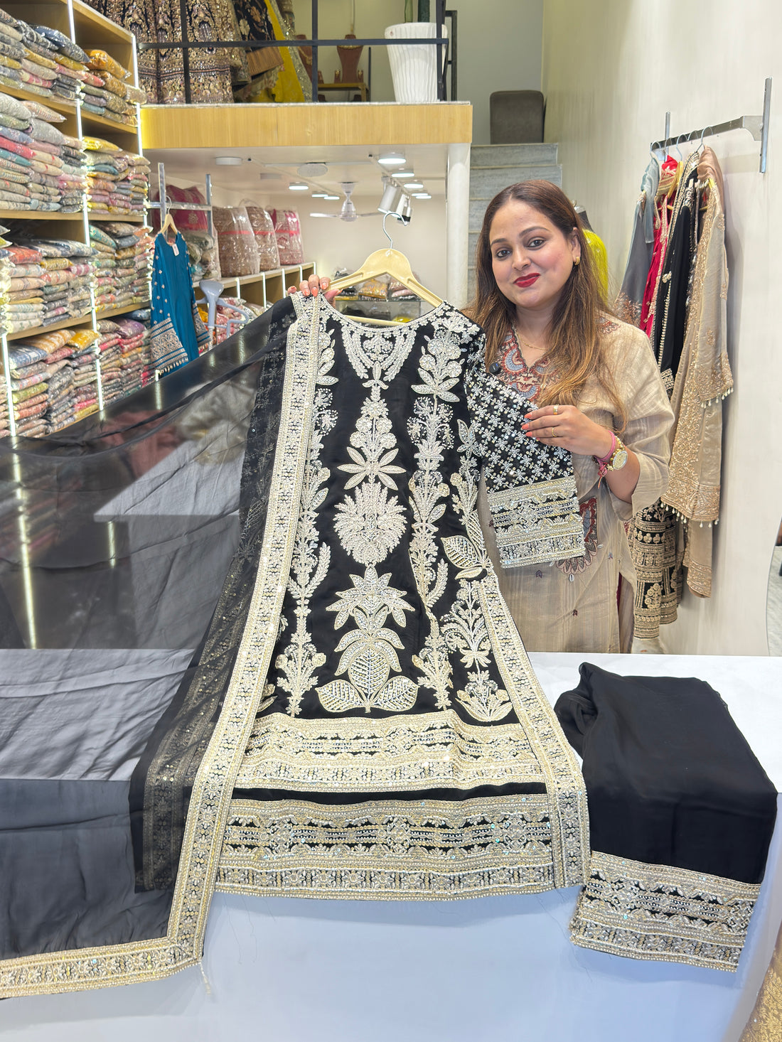 Noir Meher Luxury Partywear Suit Set