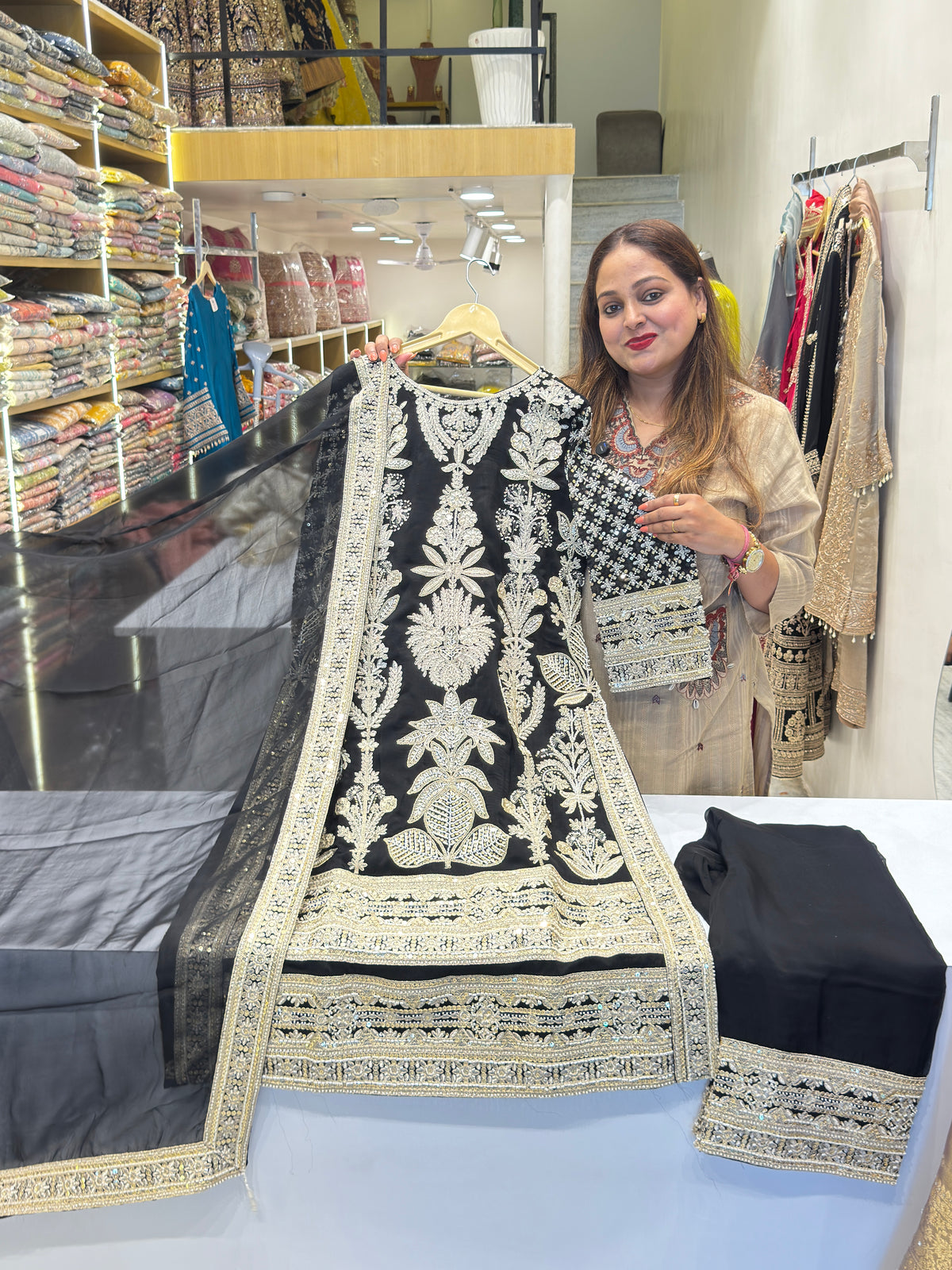 Noir Meher Luxury Partywear Suit Set