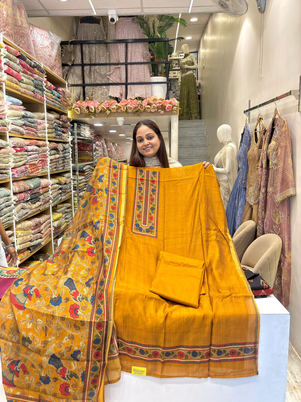 Maheshwari Suit