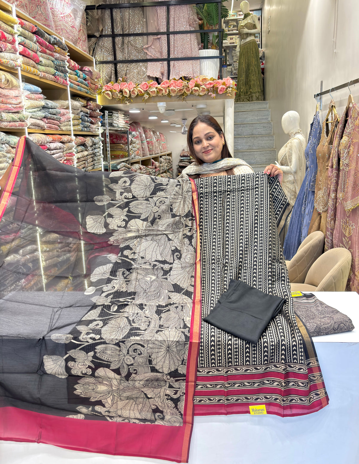 Maheshwari Suit