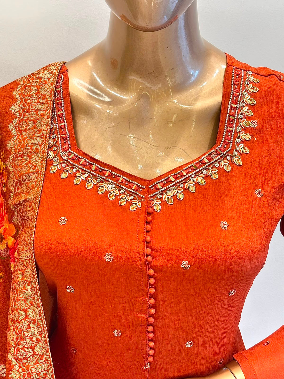 Chinnon Short Shirt with Flair
