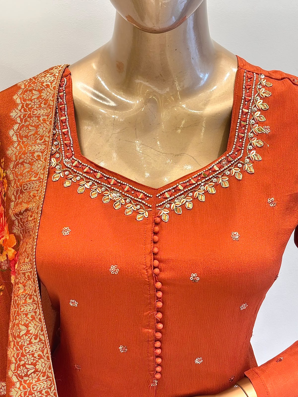 Chinnon Short Shirt with Flair